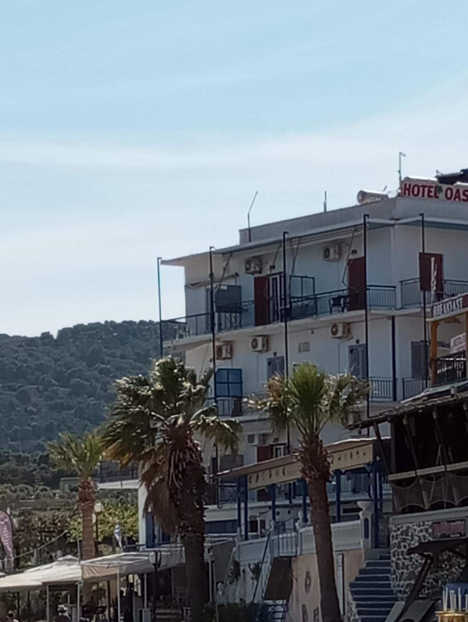 Svetlana & Michalis Oasis Hotel Agia Marina  エクステリア 写真