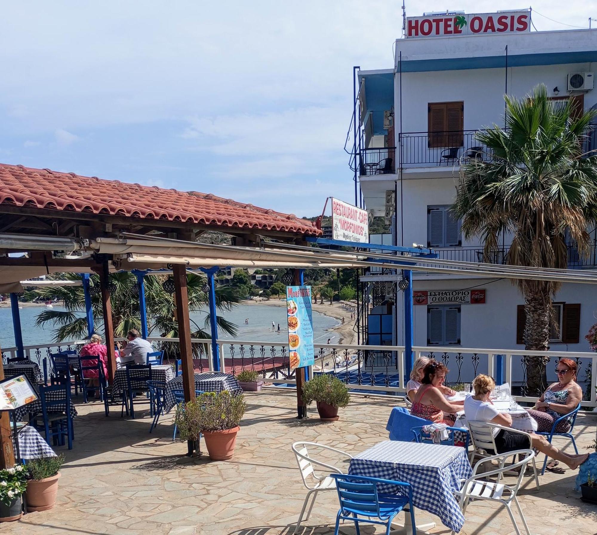 Svetlana & Michalis Oasis Hotel Agia Marina  エクステリア 写真